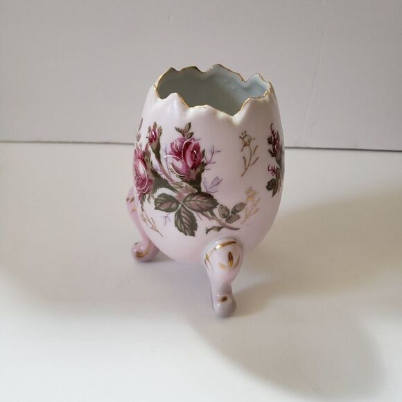 Footed Egg - Picture 3 of 10